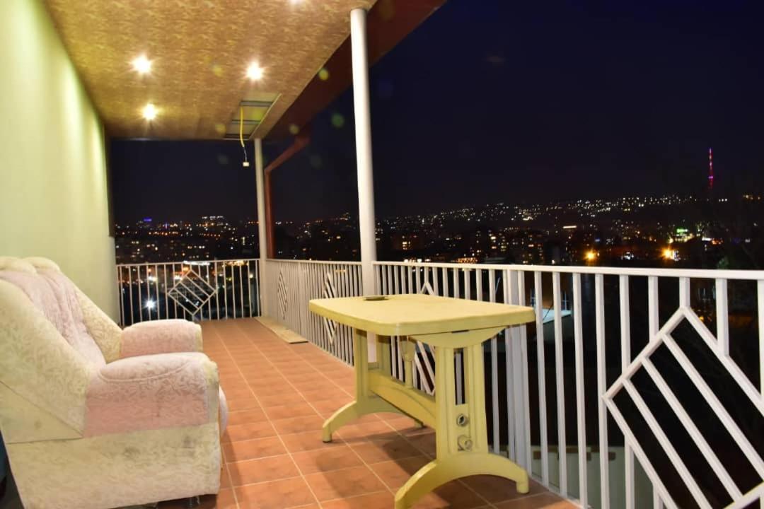 Gyumri Hotel Γιερεβάν Εξωτερικό φωτογραφία